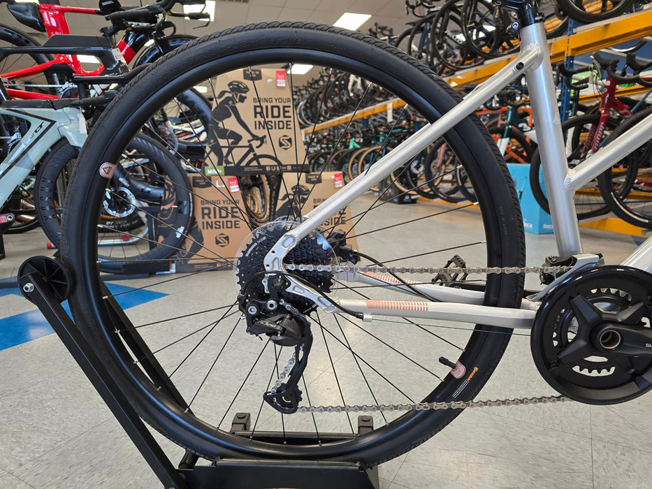 Fuji Absolute 1.7 ST Shimano Alivio - Silver