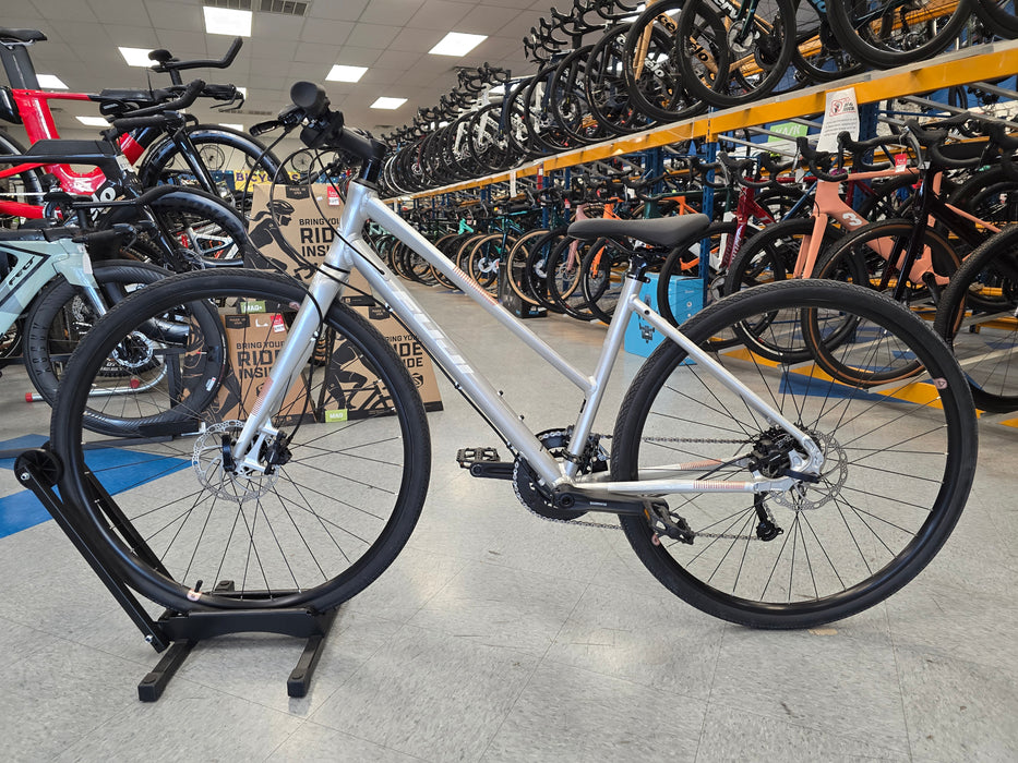 Fuji Absolute 1.7 ST Shimano Alivio - Silver