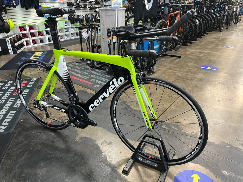 Cervelo P3 Shimano Ultegra Di2 11 Speed - Fluoro/White/Black DEMO