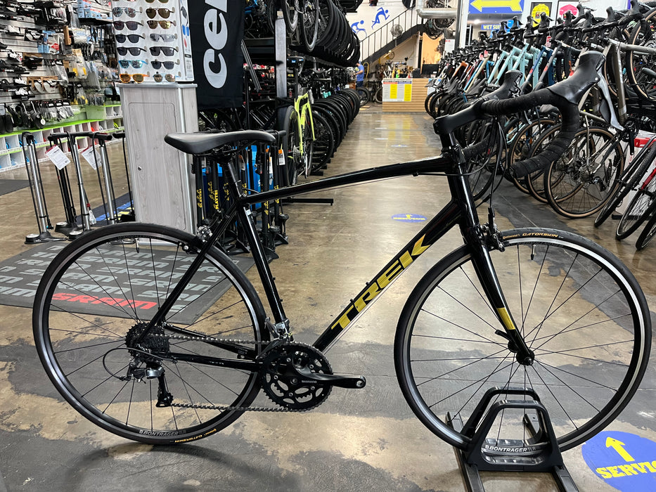 Trek Domane AL2 Shimano Claris - Black/Gold 2023 USED