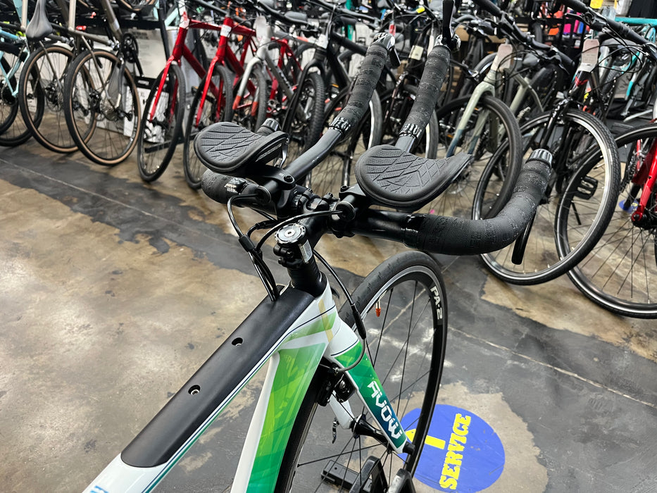 Liv Avow Advanced Shimano 105/Ultegra 11 Speed - White USED