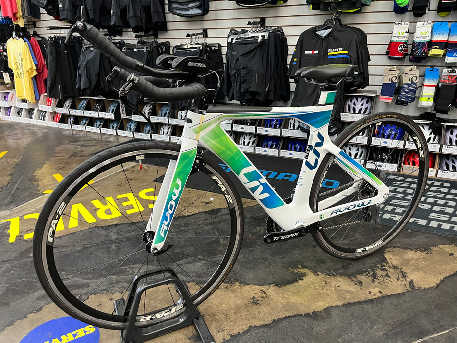 Liv Avow Advanced Shimano 105/Ultegra 11 Speed - White USED