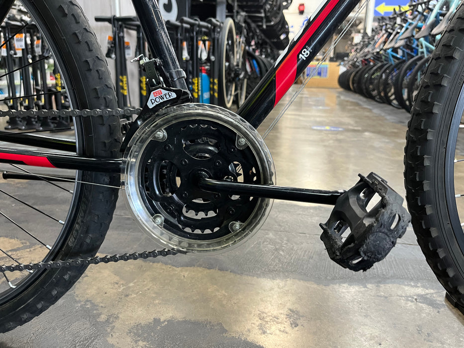 Magna Silver Canyon 26" Mountain Bike - Black USED