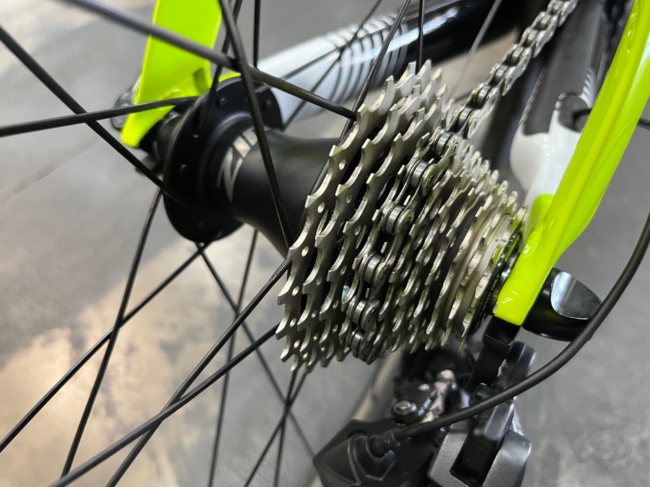 Cervelo P3 Shimano Ultegra Di2 w/ ZIPP 404 Firecrest Wheels - Fluoro/Black/Black 2019 DEMO