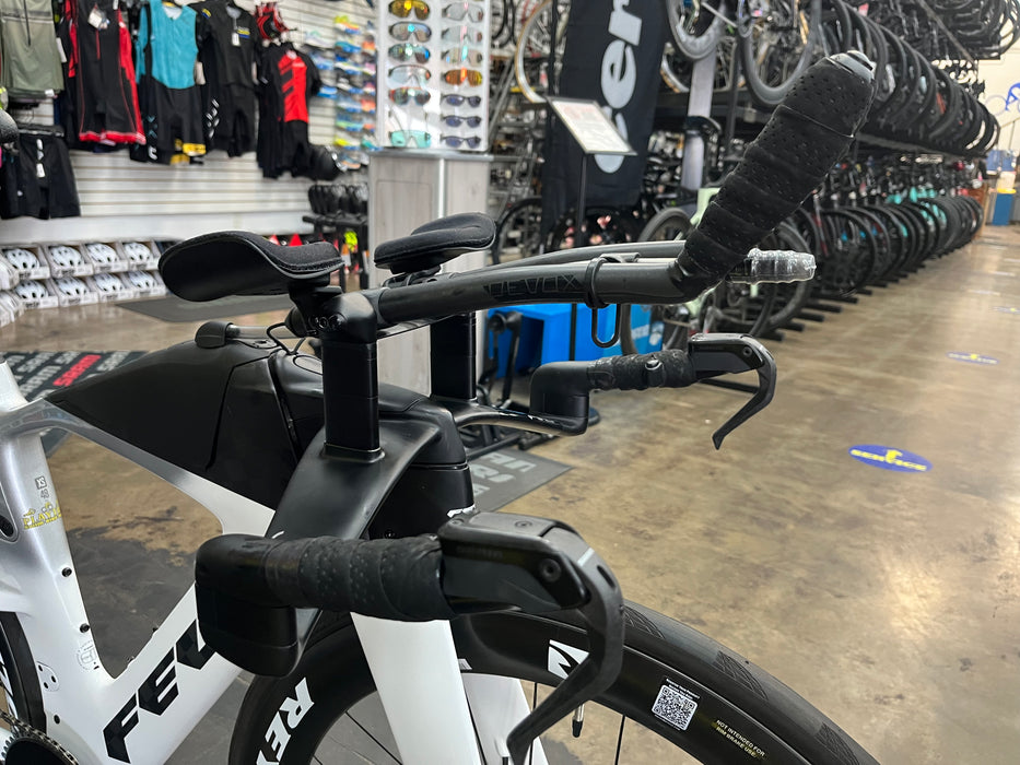 Felt IA FRD 2.0 SRAM Force D1 eTap AXS 1X Powermeter w/Reynolds Blacklabel Aero 60 Expert Wheels - 2024