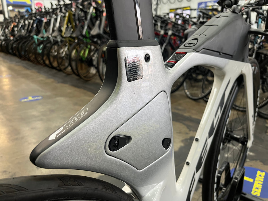 Felt IA FRD 2.0 SRAM Force D1 eTap AXS 1X Powermeter w/Reynolds Blacklabel Aero 60 Expert Wheels - 2024