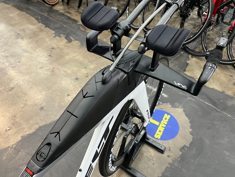 Felt IA FRD 2.0 SRAM Force D1 eTap AXS 1X Powermeter w/Reynolds Blacklabel Aero 60 Expert Wheels - 2024