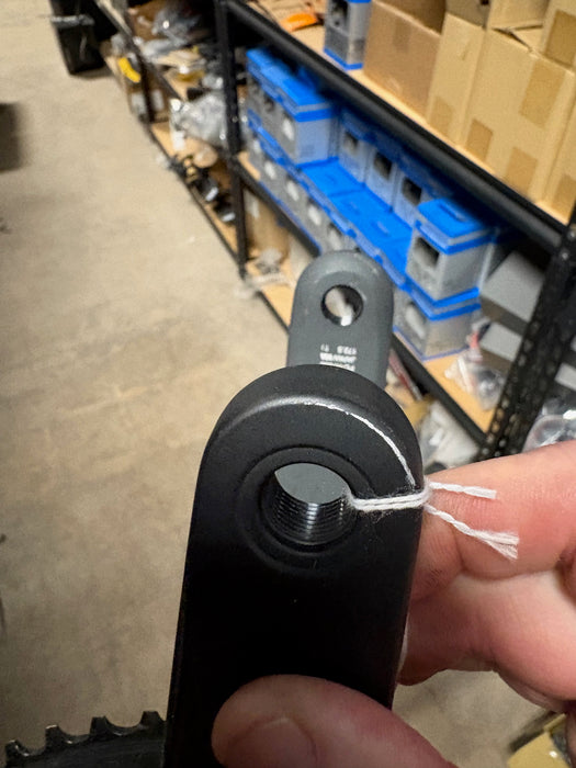 Shimano 105 R7000 Crankset Black OUT OF BOX SCRATCHED