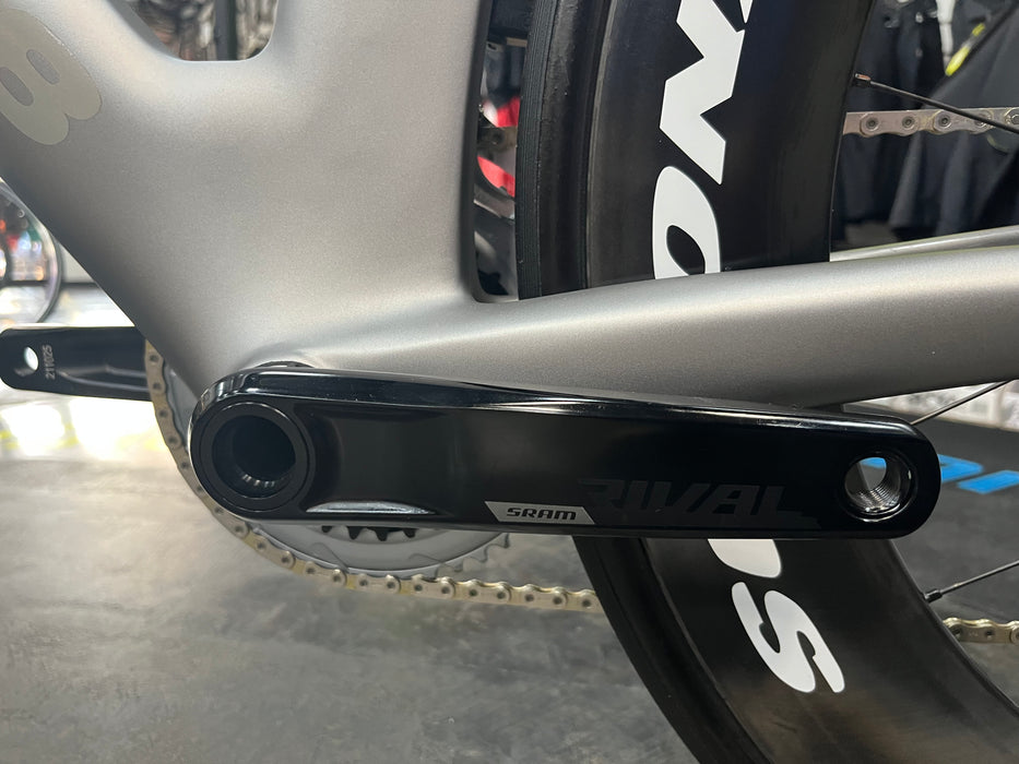 Argon 18 E-118 Tri+ SRAM Rival eTAP AXS 12 Speed - Reynolds AR80 Wheelset - Black 2023