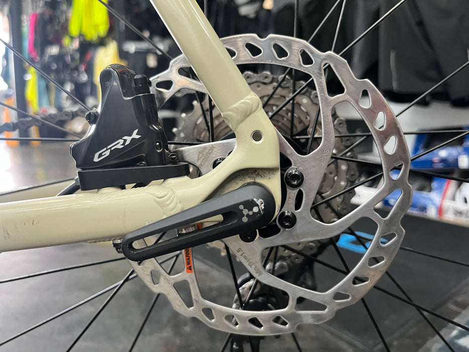 Scott Speedster Gravel 10 Shimano GRX 11-Speed - Cream 2021 DEMO