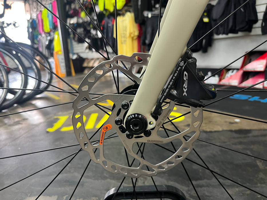 Scott Speedster Gravel 10 Shimano GRX 11-Speed - Cream 2021 DEMO