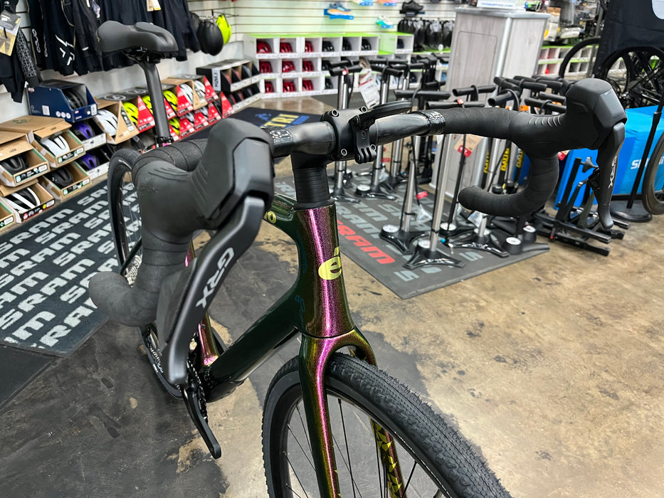 Cervelo Aspero 5 Shimano GRX Di2 12 Speed w/ENVE AG25 Wheels - Purple Sunset