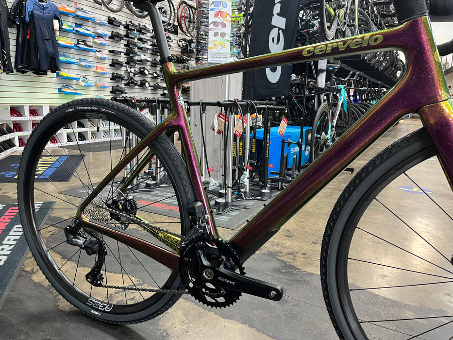 Cervelo Aspero 5 Shimano GRX Di2 12 Speed w/ENVE AG25 Wheels - Purple Sunset