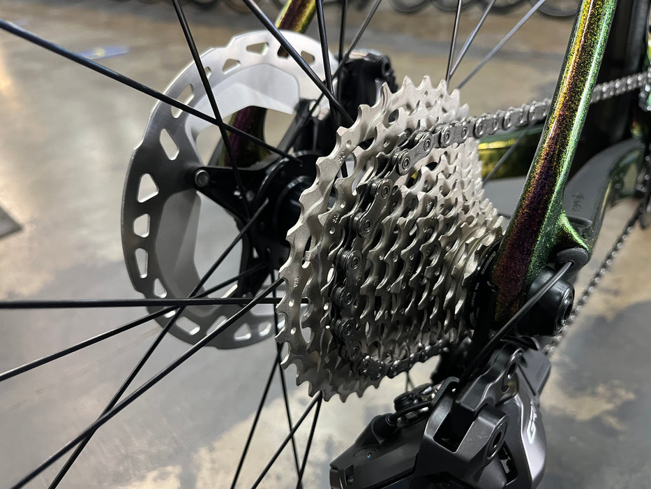 Cervelo Aspero 5 Shimano GRX Di2 12 Speed w/ENVE AG25 Wheels - Purple Sunset