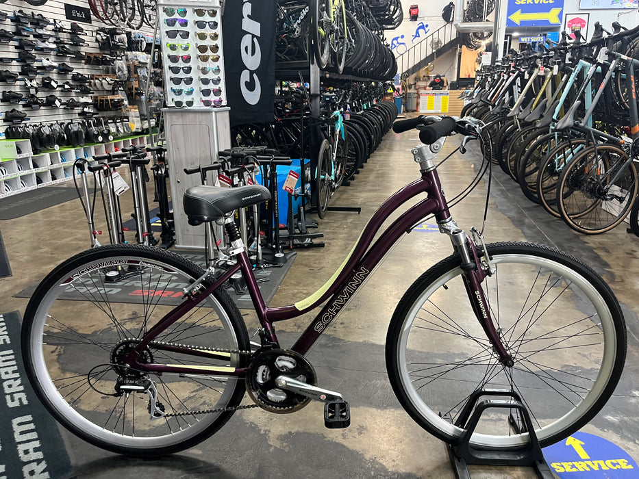 Schwinn Trailway Hybrid Shimano Acera 7 Speed - Purple USED
