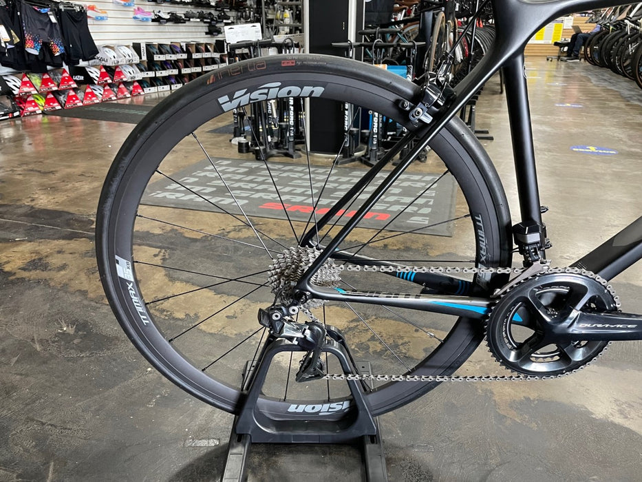 Giant TCR Advanced SL0 Shimano Dura Ace Di2 11 Speed - Black 2017 USED