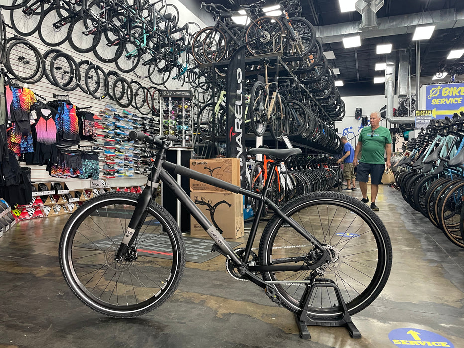 Batch The Urban Bike 27.5" Shimano Tourney