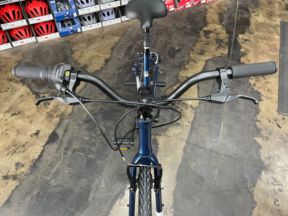 Batch The Step-Thru Comfort Bike Shimano Tourney