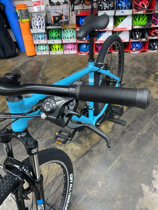 Batch The Mountain Bicycle Shimano Tourney