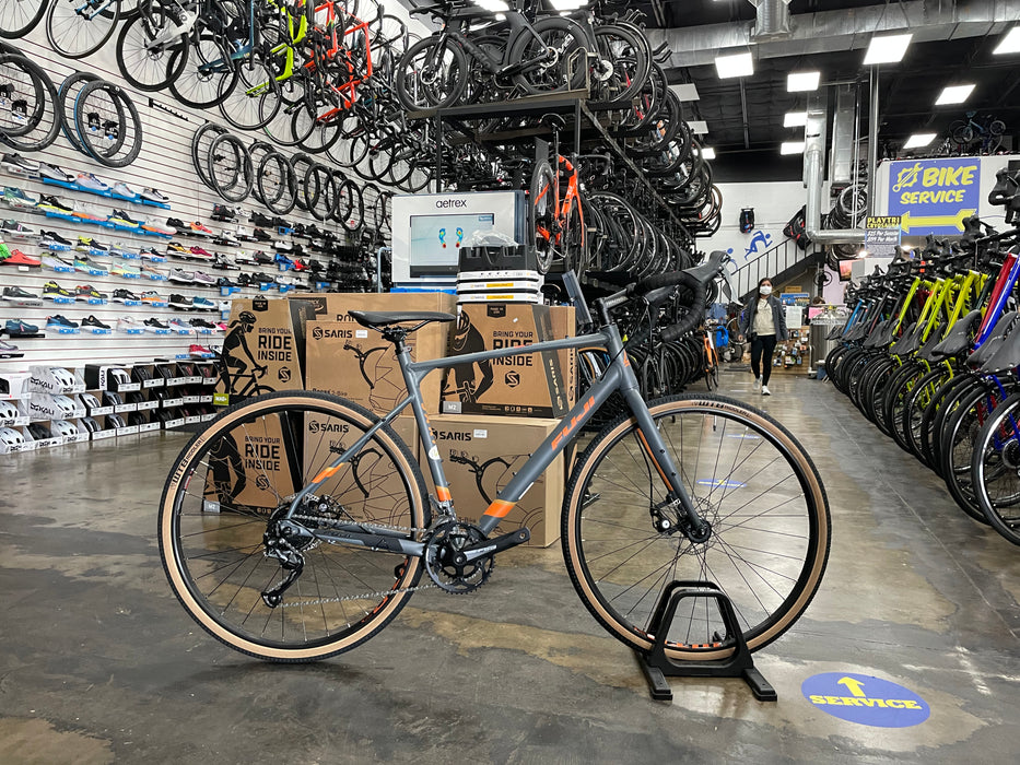 Fuji Jari 2.5 Disc Shimano Claris 8 Speed - Satin Iron