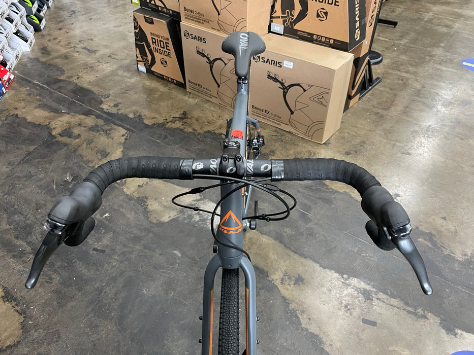 Fuji Jari 2.5 Disc Shimano Claris 8 Speed - Satin Iron