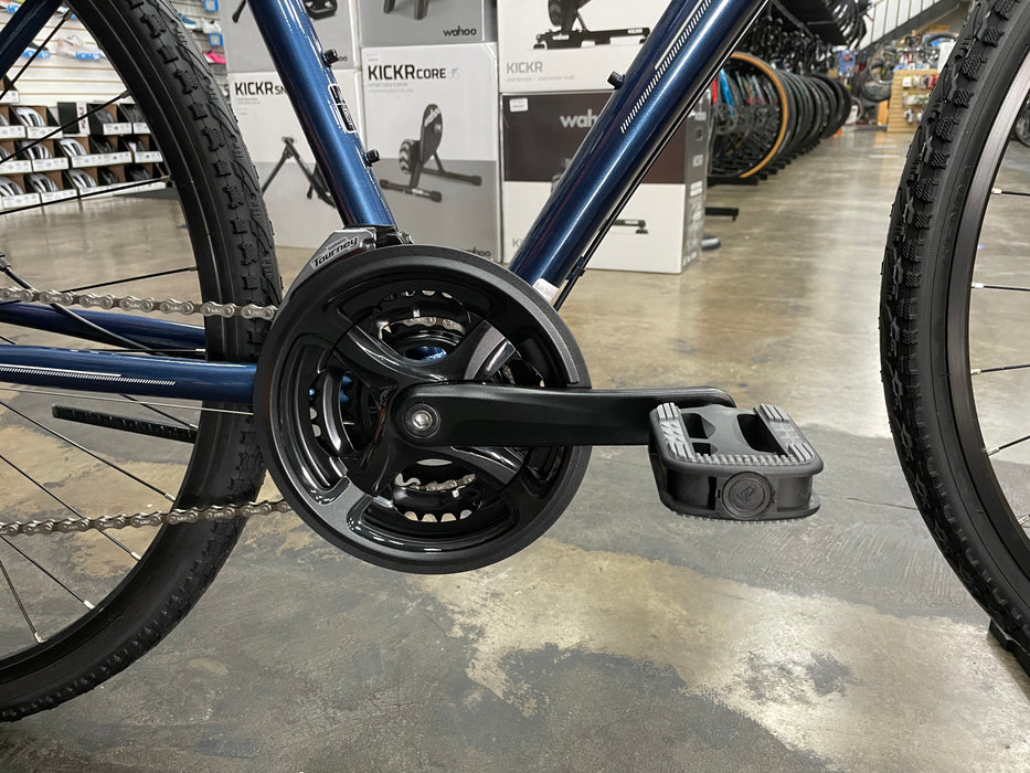 Fuji Crosstown 1.5 Shimano Tourney - Navy Blue