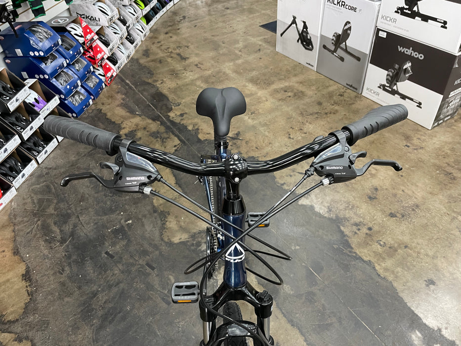 Fuji Crosstown 1.5 Shimano Tourney - Navy Blue