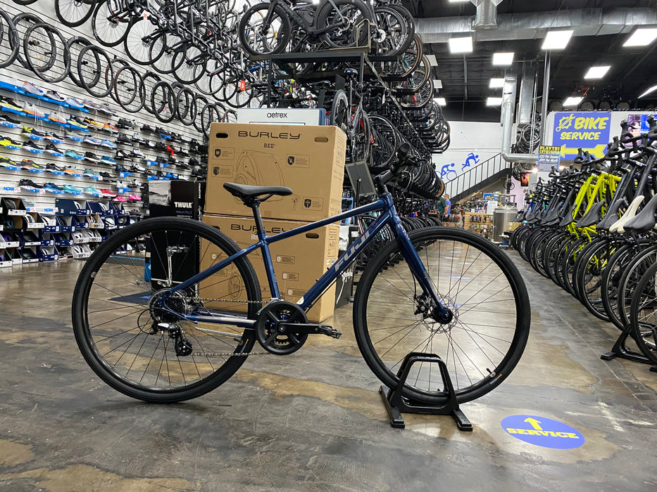 Fuji Absolute 1.9 Disc Shimano Tourney 8 Speed - Dark Blue