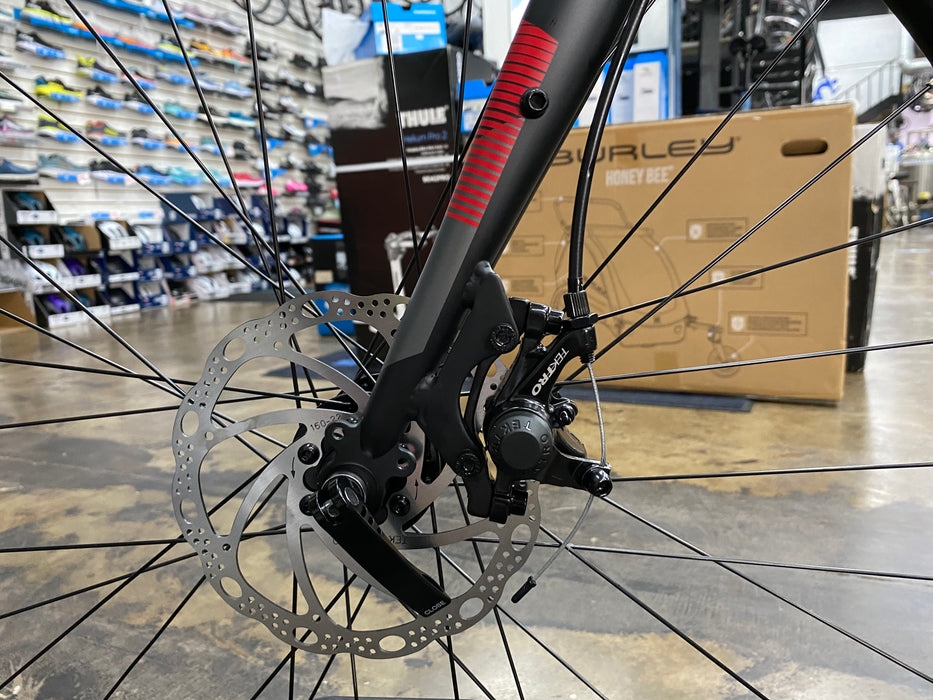 Fuji Absolute 1.9 Disc Shimano Altus 8 Speed - Satin Black