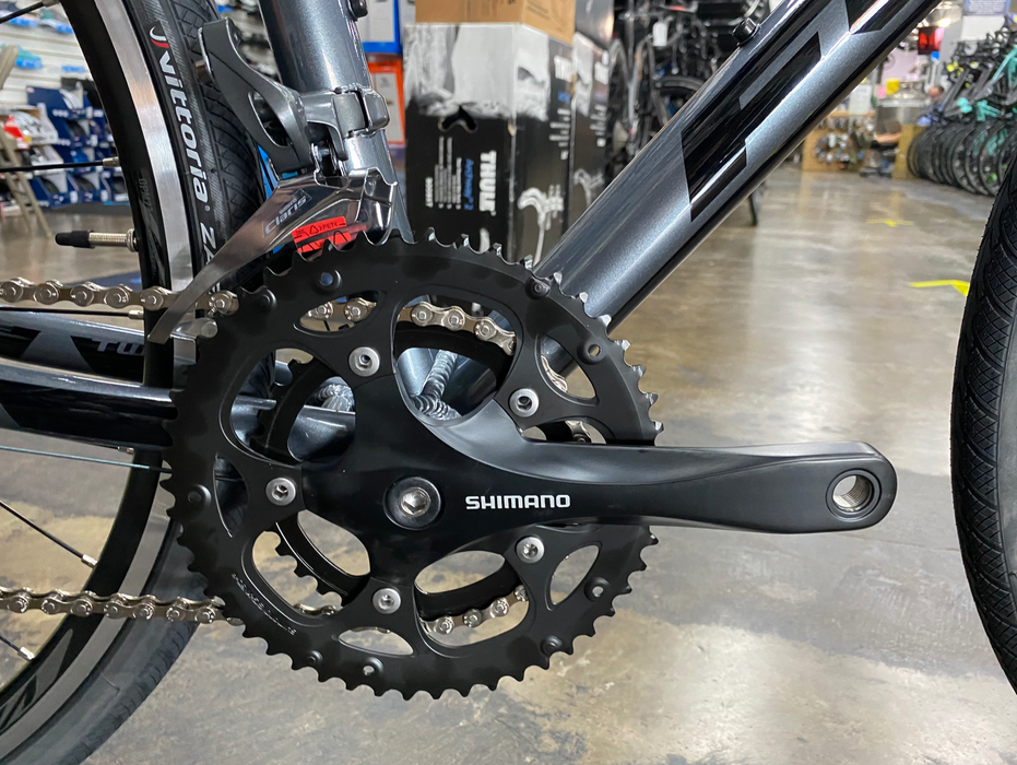 Fuji Sportif 2.3 Shimano Claris 8 Speed - Storm Grey