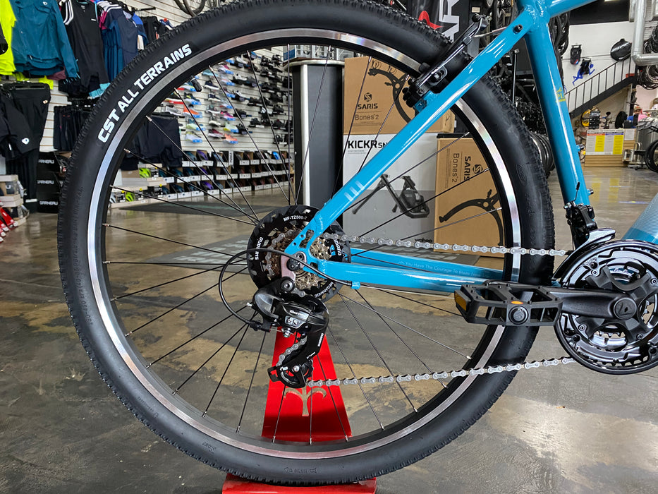 Batch The Mountain Bicycle Shimano Tourney - Gloss Blue