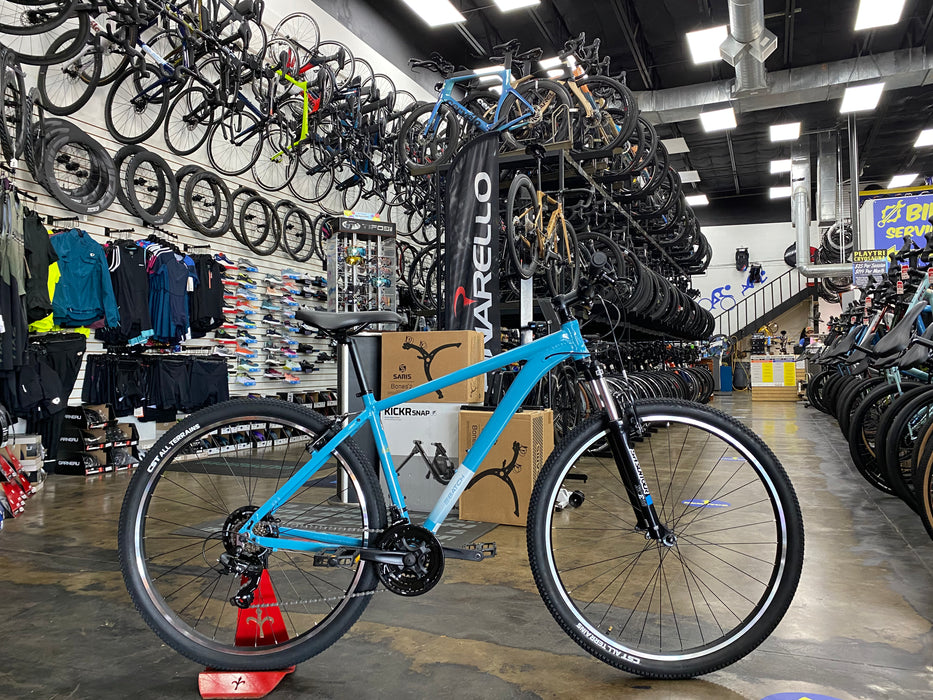 Batch The Mountain Bicycle Shimano Tourney - Gloss Blue