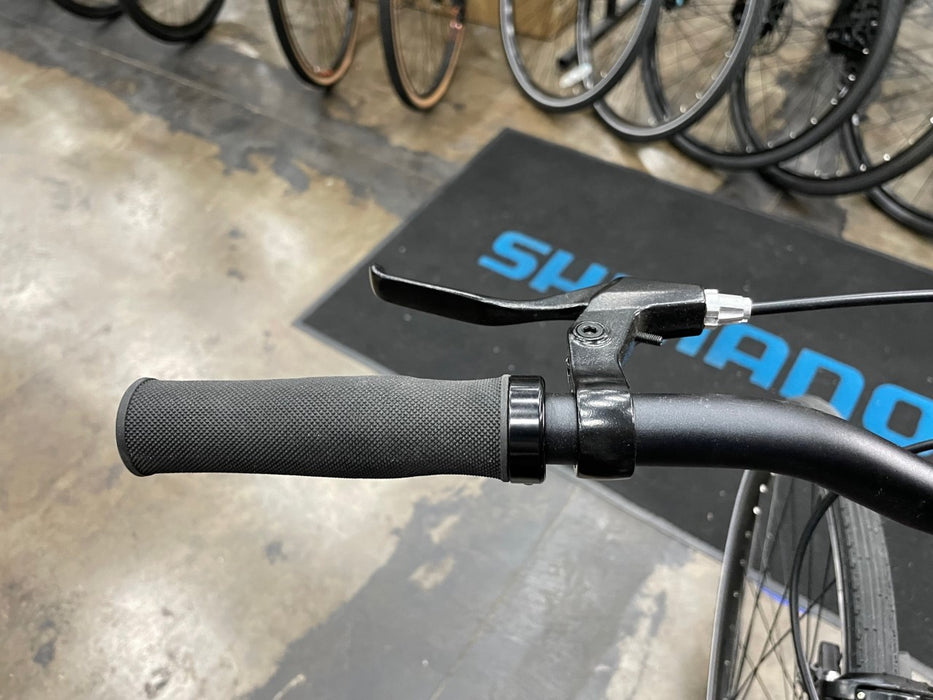 Univega Hybrid Bike Shimano Altus - Dark Matte Blue USED