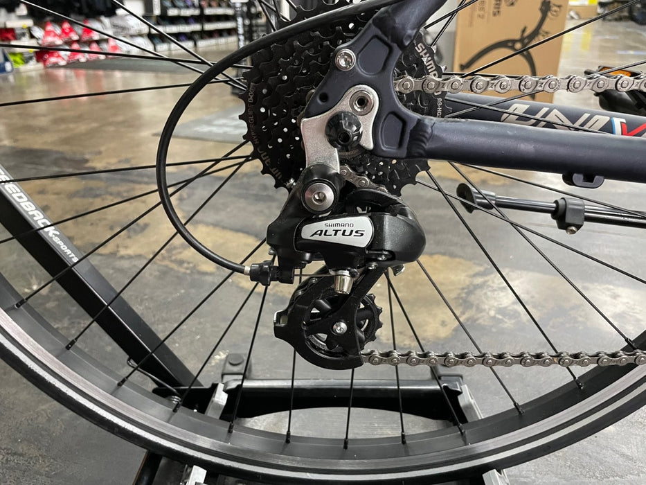 Univega Hybrid Bike Shimano Altus - Dark Matte Blue USED