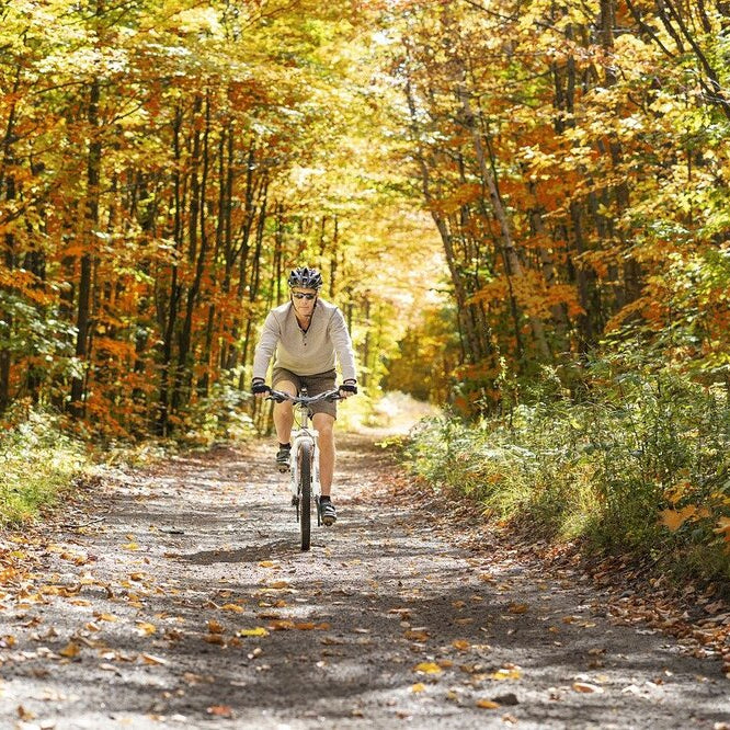 FALL BIKE RIDING