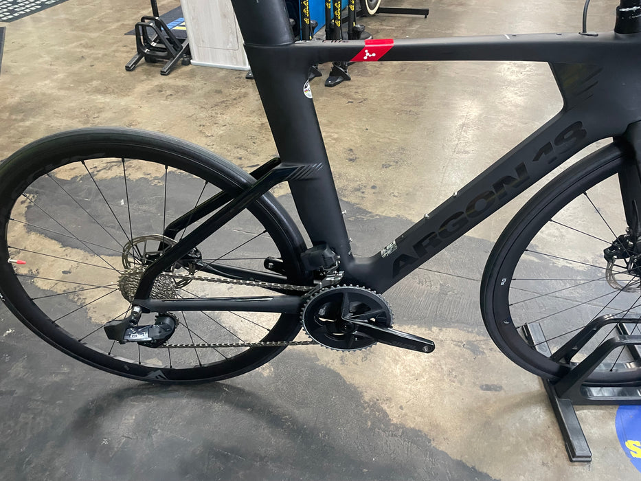 Argon 18 E-117 Tri Disc SRAM Force/Rival eTap AXS 12 Speed - Black/Black DEMO