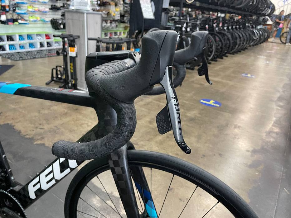 Felt AR FRD Ultimate SRAM Force eTap AXS 12 speed W/Syncros RP 2.0 Wheels