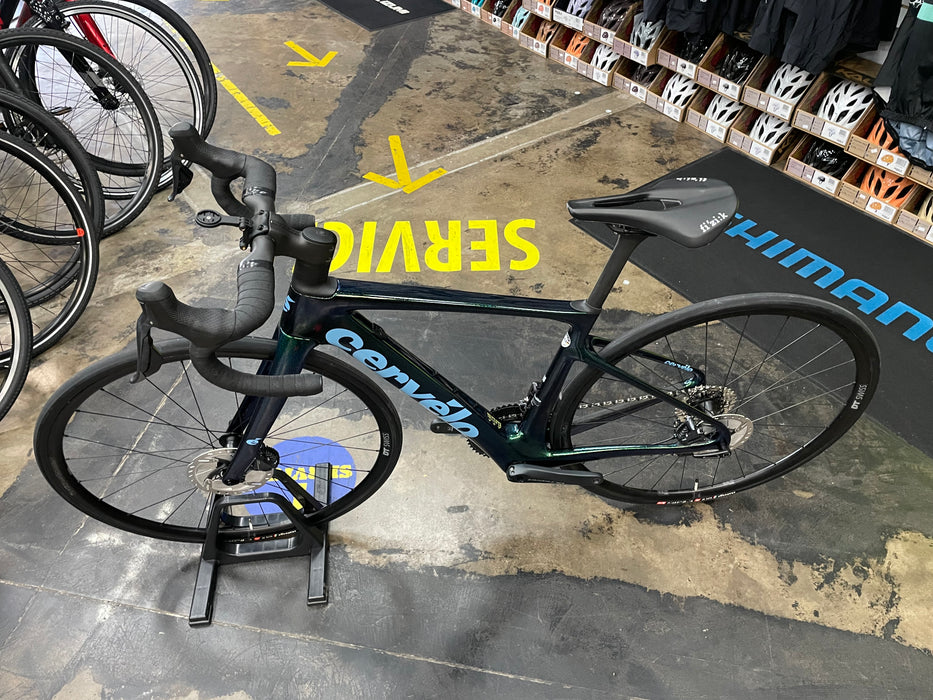 Cervelo Caledonia-5 Shimano Ultegra Di2 11 Speed W/ DT Swiss Performance LN Wheels