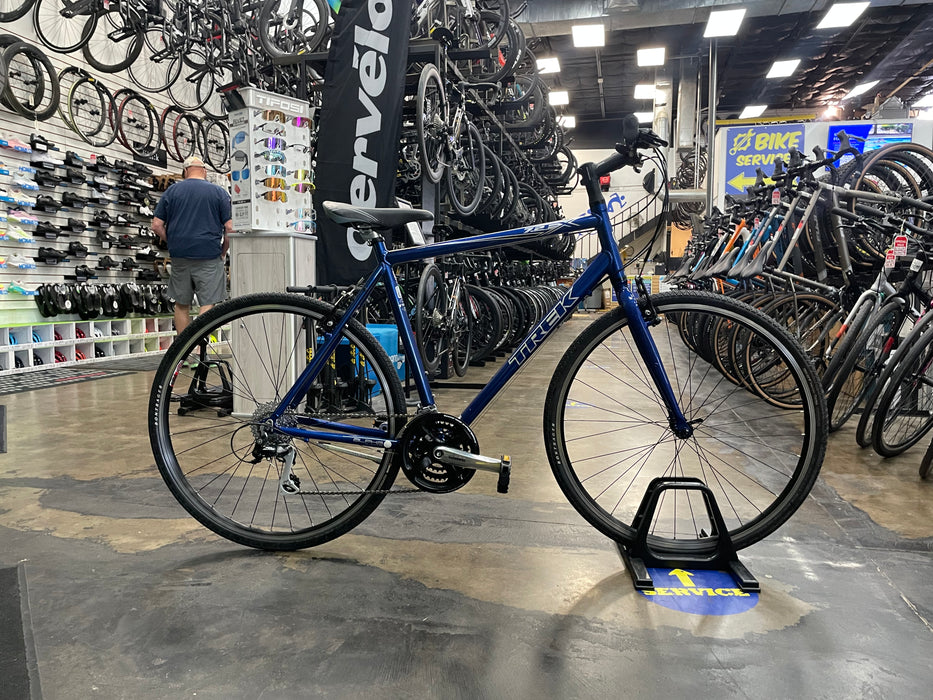 Trek FX 7.2 Shimano Alivio Blue - USED