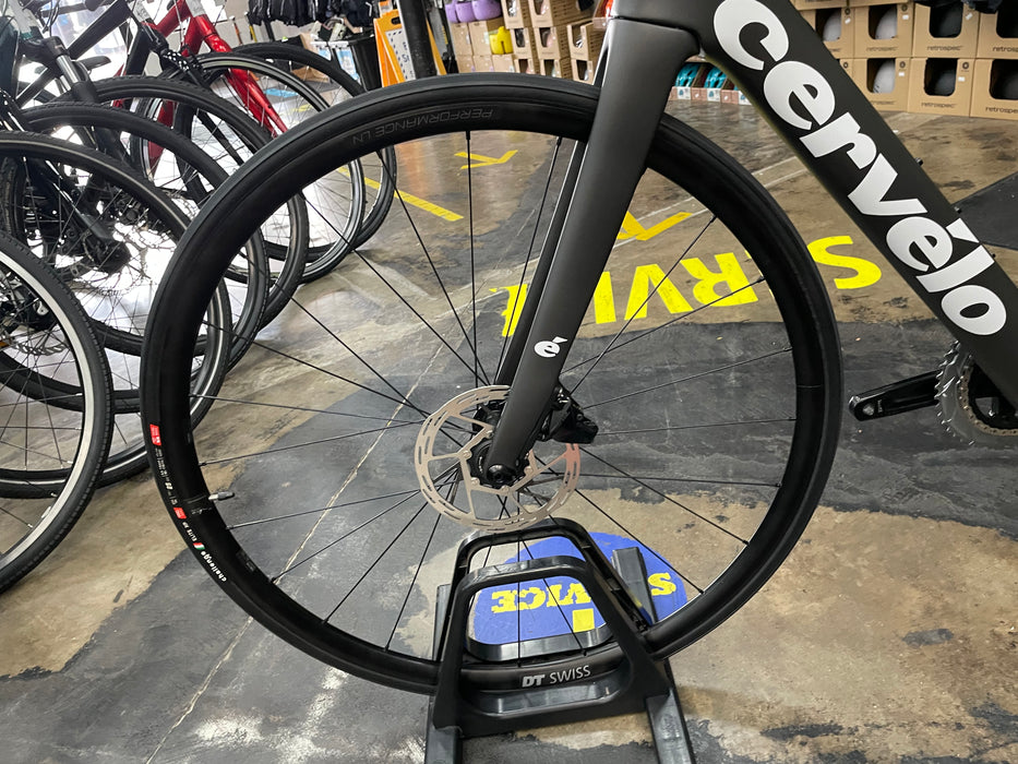 Cervelo Caledonia-5 Rival AXS W/ DT Swiss Performance LN Wheels