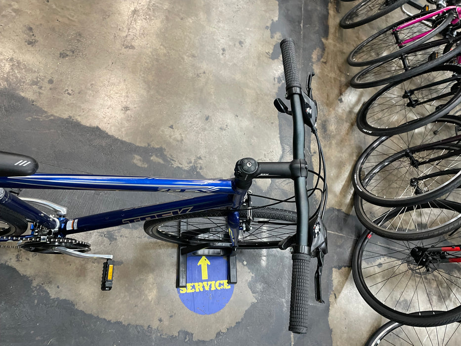 Trek FX 7.2 Shimano Alivio Blue - USED