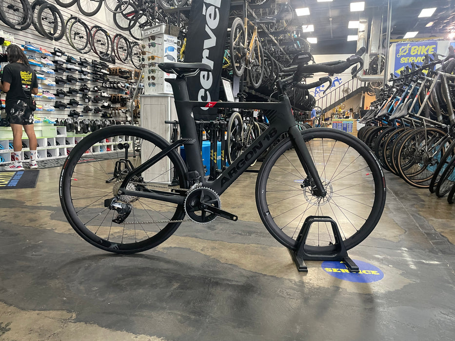 Argon 18 E-117 Tri Disc SRAM Force/Rival eTap AXS 12 Speed - Black/Black DEMO