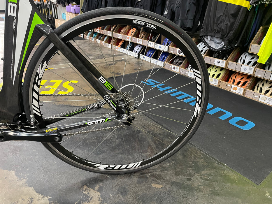 FELT B16 Shimano 10 Speed Black/White/Green - USED