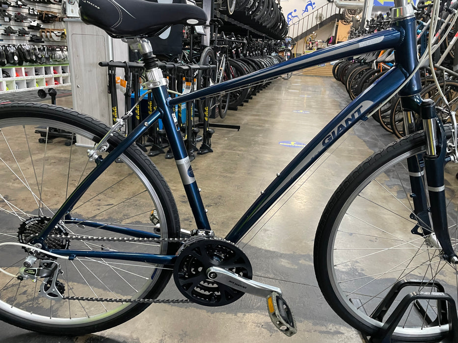 Giant Cypress DX Navy Blue - USED