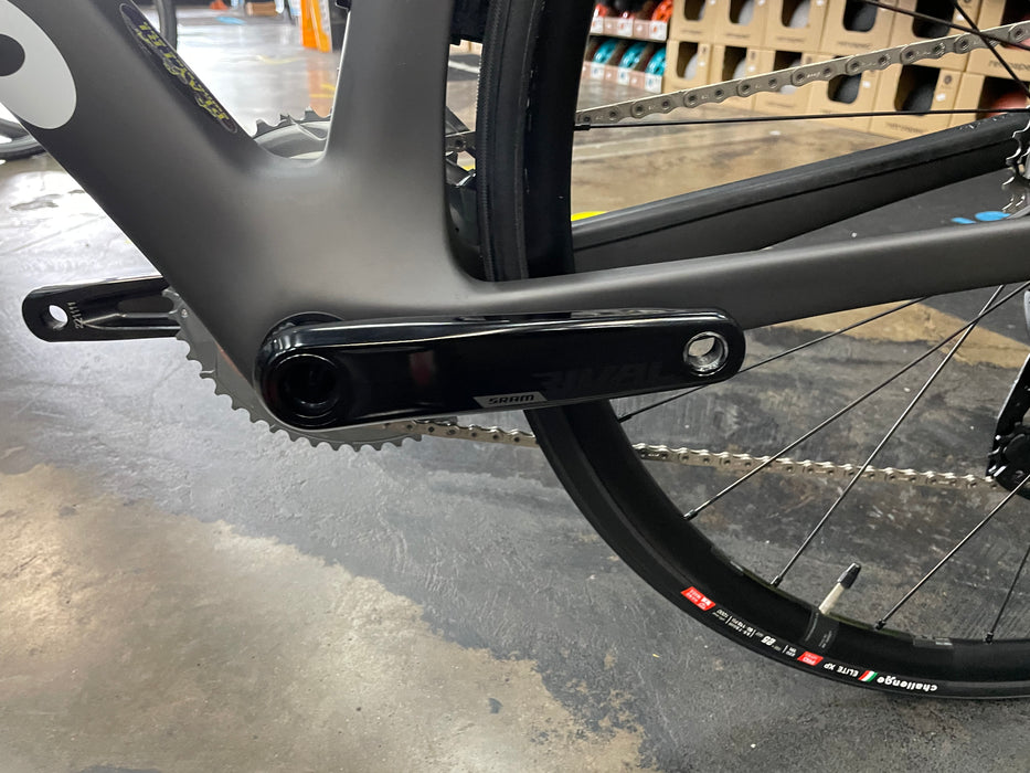 Cervelo Caledonia-5 Rival AXS W/ DT Swiss Performance LN Wheels