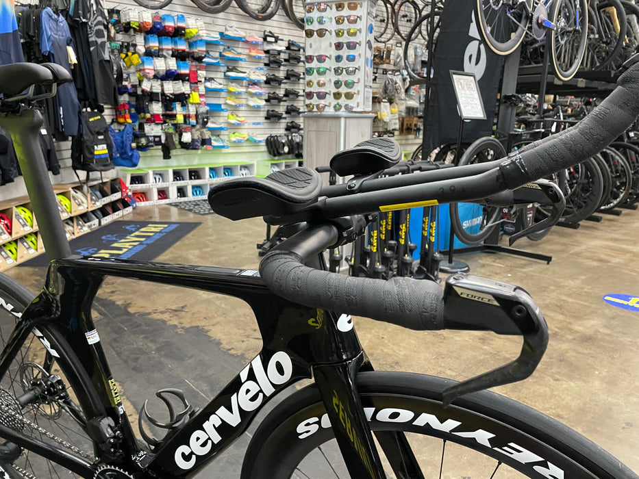 Cervelo P-Series SRAM Force AXS W/Reynolds AR60 Wheelset