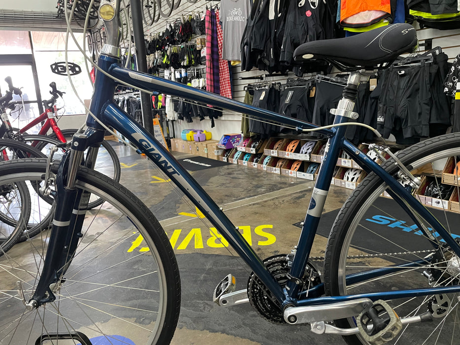 Giant Cypress DX Navy Blue - USED