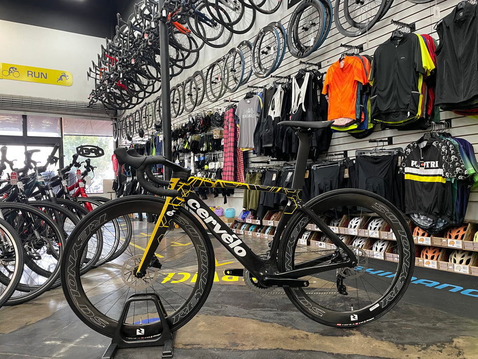 Cervelo S5 SRAM Rival eTap AXS w/ Reynolds AR58 Wheels