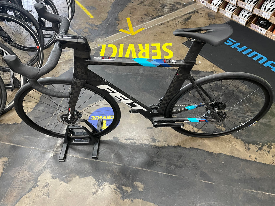 Felt AR FRD Ultimate SRAM Force eTap AXS 12 speed W/Syncros RP 2.0 Wheels