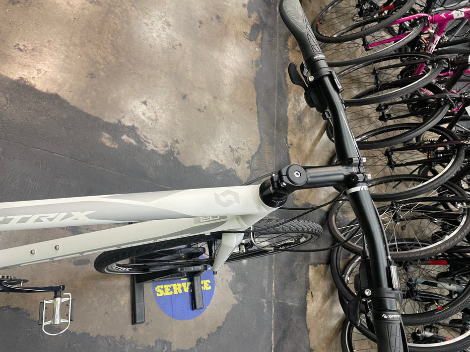 Scott Metrix 20 Shimano Sora 2015 - Demo